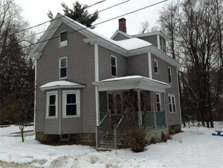 4 Braeburn Rd, South Deerfield, MA 01373