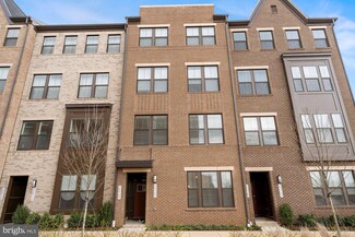 20707 Heron Landing Dr Unit 1103, Sterling, VA 20166