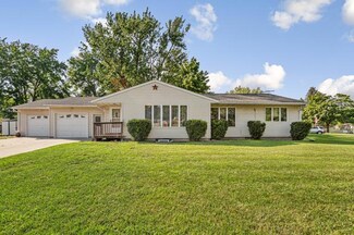 155 Hickory Ave, Montgomery, MN 56069