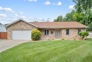 525 Crestwood Dr, Swansea, IL 62226