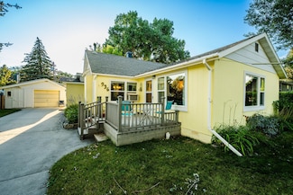 936 N Carrington Ave, Buffalo, WY 82834