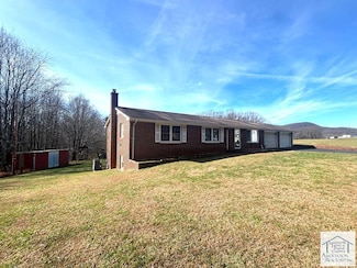 1577 Shingle Shop Rd, Stuart, VA 24171