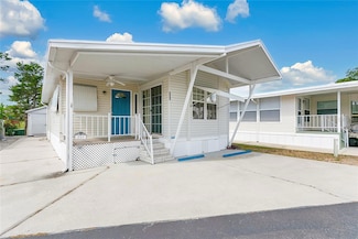 221 Arnold Palmer Dr, Davenport, FL 33837