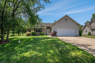 1026 Engelhardt Strasse St, Jackson, MI 49201