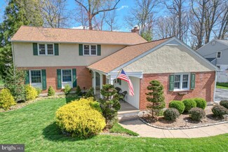 2631 Longwood Dr, Wilmington, DE 19810