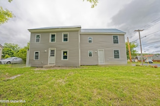 99 Railroad Ave, Hoosick Falls, NY 12090