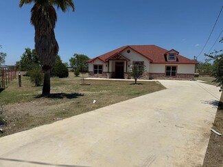 3590 Olmos Cir, Eagle Pass, TX 78852