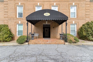 300 N Fulton St Unit 12, Salisbury, NC 28144