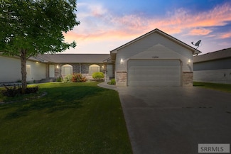 1184 Oakmeadow Cir, Idaho Falls, ID 83406