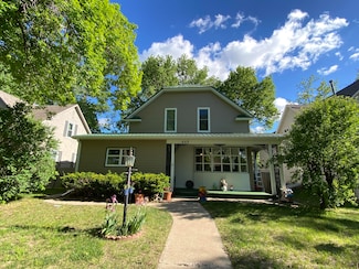 603 E 6th Ave, Mitchell, SD 57301