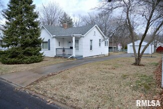 4006 N Dayton Ave, Peoria, IL 61614