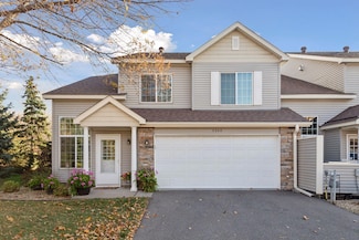 5242 207th St N, Forest Lake, MN 55025