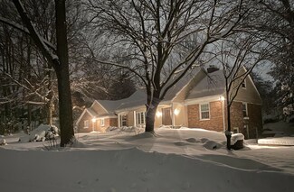 3313 Midland Dr SE, Grand Rapids, MI 49546