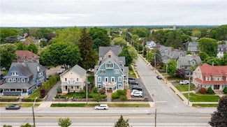 1291 Narragansett Blvd Unit 6, Cranston, RI 02905