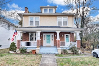 2226 Windsor Ave SW, Roanoke, VA 24015