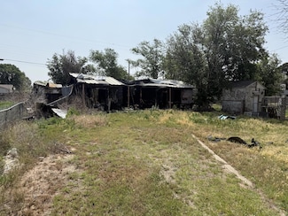 305 Jackson Ave, Lorenzo, TX 79343