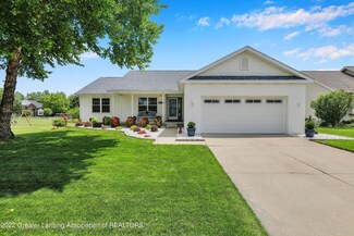 5316 Thames Dr, Haslett, MI 48840