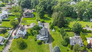 178 Grove, Verona Twp., NJ 07044