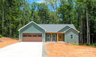 148 Oakdale Dr, Morganton, NC 28655