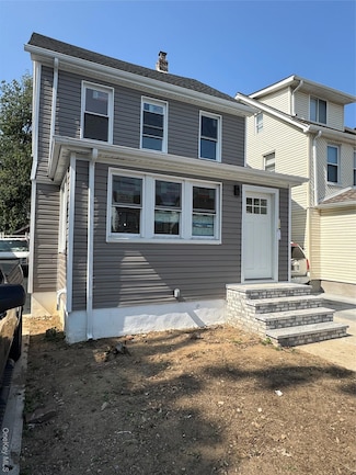 19445 Murdock Ave, Saint Albans, NY 11412