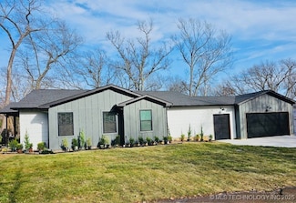2 Tulsa Dr, Afton, OK 74331