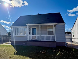 525 Mill St, Lincoln Park, MI 48146