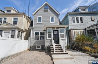84 Chelsea Ave, Newark, NJ 07106