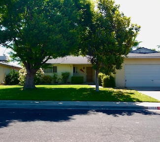 2415 Fordham Ave, Clovis, CA 93611