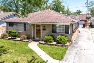 17319 Community St, Lansing, IL 60438