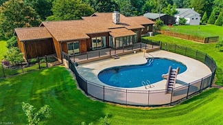 1507 Scalesville Rd, Summerfield, NC 27358