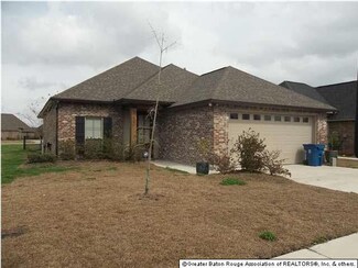 4084 Carolina Dr, Addis, LA 70710