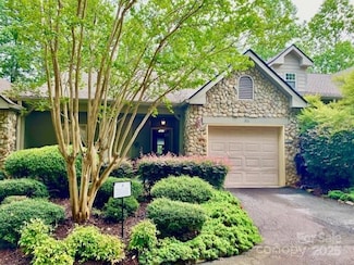 186 Stonecrest Ct, Lake Lure, NC 28746