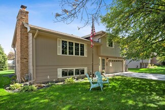 7948 Perry Ave N, Brooklyn Park, MN 55443