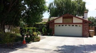 5408 Dustin St, Bakersfield, CA 93307