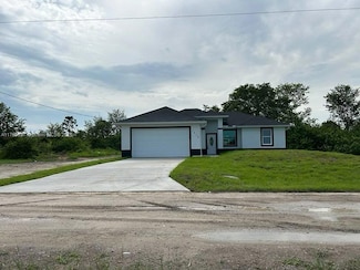 1412 Fitch Ave, Lehigh Acres, FL 33972