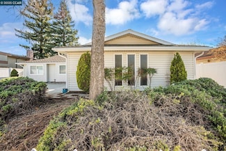 2619 Catalina Dr, Davis, CA 95616