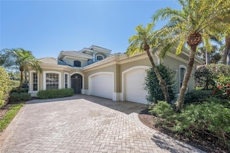 5072 Kensington High St, Naples, FL 34105