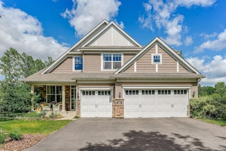 593 Eastgate Pkwy, Saint Paul, MN 55115