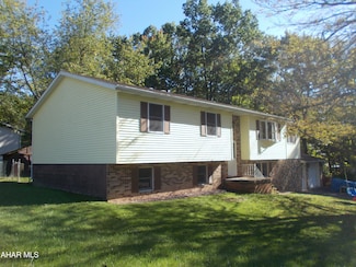 1635 Purdue Dr, Altoona, PA 16602