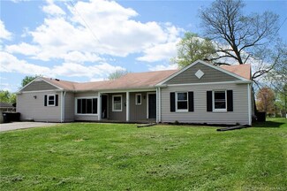 925 Monroe St, Charlestown, IN 47111