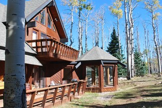 711 Panadero Loop, La Veta, CO 81055