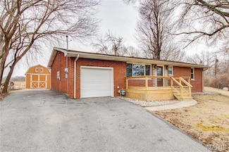 429 Oak St, East Alton, IL 62024