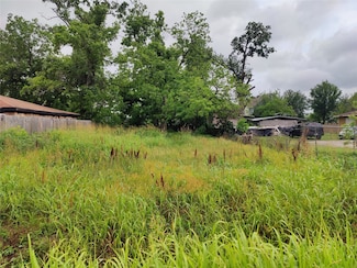 846 Paul Quinn St, Houston, TX 77091