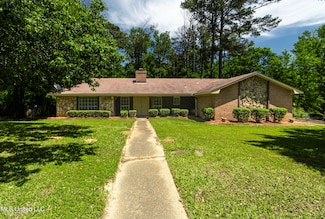 101 Pine Cove, Clinton, MS 39056