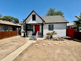 112 Woodrow Ave, Bakersfield, CA 93308