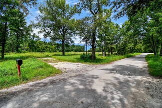 901 Texas 105, Ames, TX 77575