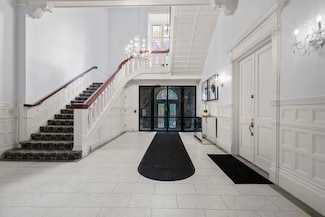 17 Gloucester St Unit A, Boston, MA 02115