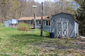 489 Ten Eyck Rd, Decatur, NY 12043