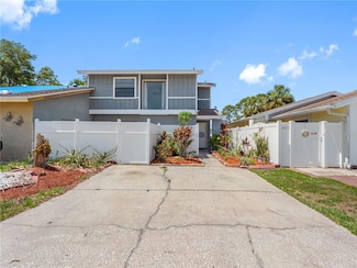 4813 Glenaire Ct Unit II, Tampa, FL 33624