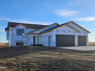 4566 Trailblazer Loop, Fort Rice, ND 58554
